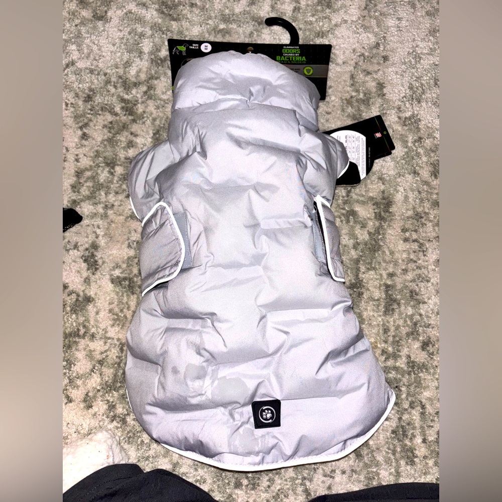 NWT Silver Paw Dog Coat Size M